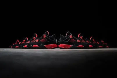 [Release] "Siêu bão đỏ" sắp đổ bộ | KICKSPLANET