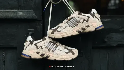 The Bad Bunny x adidas Response CL "Paso Fino" lên kệ tuần này | KICKSPLANET