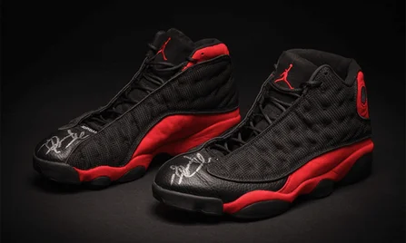 Kỷ lục đấu giá đắt nhất thế giới gọi tên Michael Jordan?? | KICKSPLANET