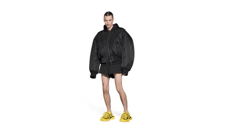 Balenciaga tiếp tục cho ra mắt phối màu mới trên dòng 3XL Trainer | KICKSPLANET