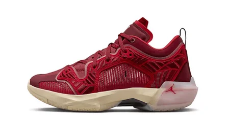 Air Jordan 37 Low "Team Red" cùng concept Varsity cực chất!! | KICKSPLANET