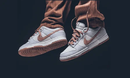 Phối màu cực kì độc lạ mang tên "Fossil Rose" trên Nike Dunk | KICKSPLANET