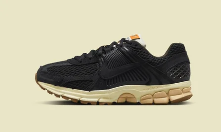 Nike Zoom Vomero 5 xuất hiện với diện mạo "Coconut" hoàn toàn mới! | KICKSPLANET