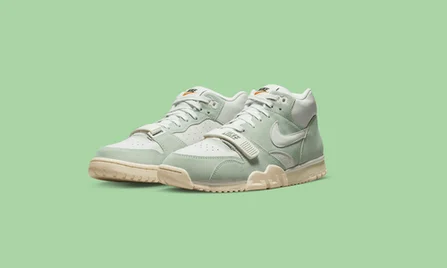 Nike Air Trainer 1 trong diện mạo  “Enamel Green” | KICKSPLANET