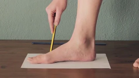 Hướng dẫn cách đo size giày và các lưu ý khi thực hiện | KICKSPLANET