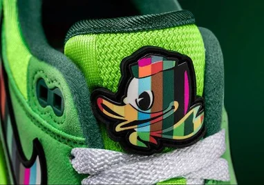 Tinker Hatfield tự thay thiết kế Air Max 1 “Ducks Of A Feather” | KICKSPLANET